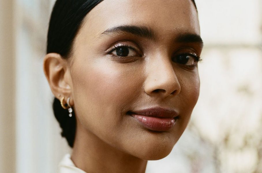 Dewy Bridal Makeup Looks To Try On Your Big Day